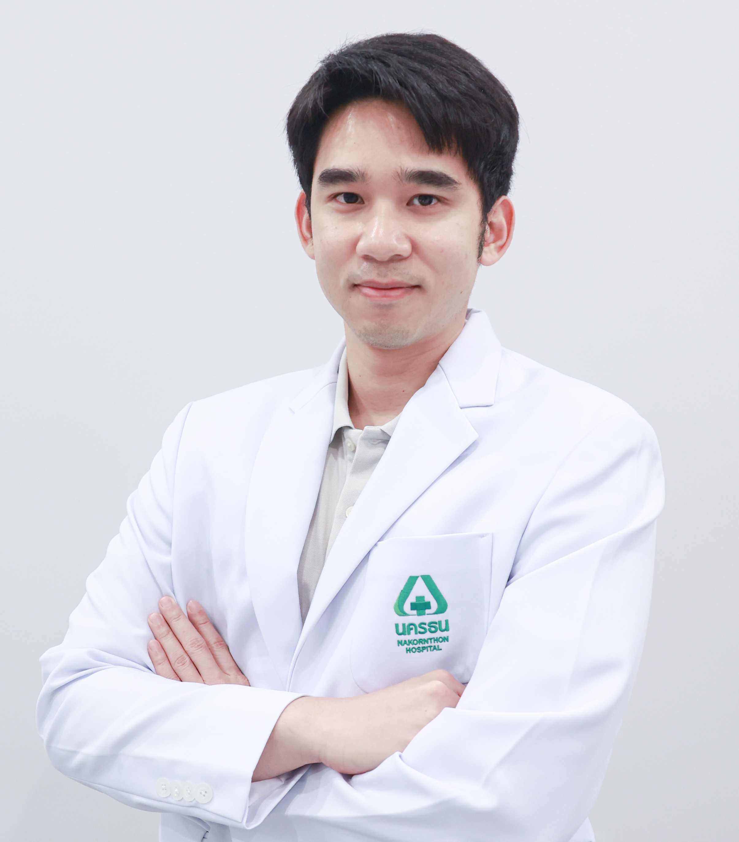 นพ.พีรศิลป์ โตวชิราภรณ์
